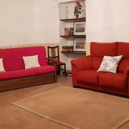 Cal Marinet بيت للعطل